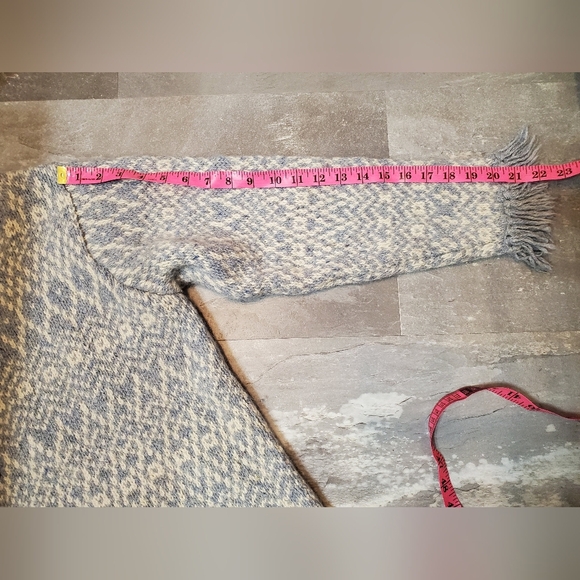 Vintage L.L. Bean fringe sweater. Wool blend. Grey-blue and cream. Fair Isle. M. - Picture 8 of 10